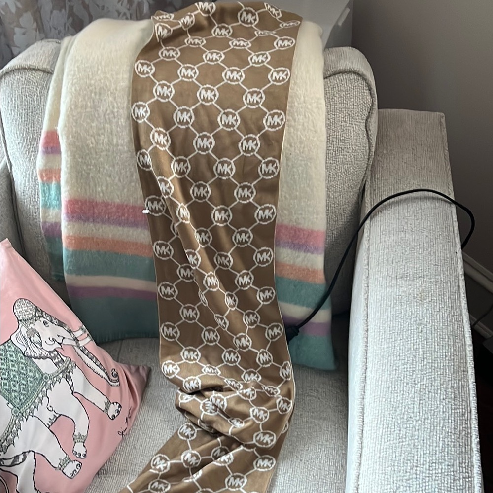 Michael Kors Tan and White Patterned Throw Blanket